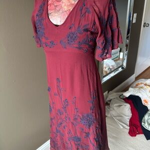 Elegant Burgundy Chiffon Dress with Navy Embroidery